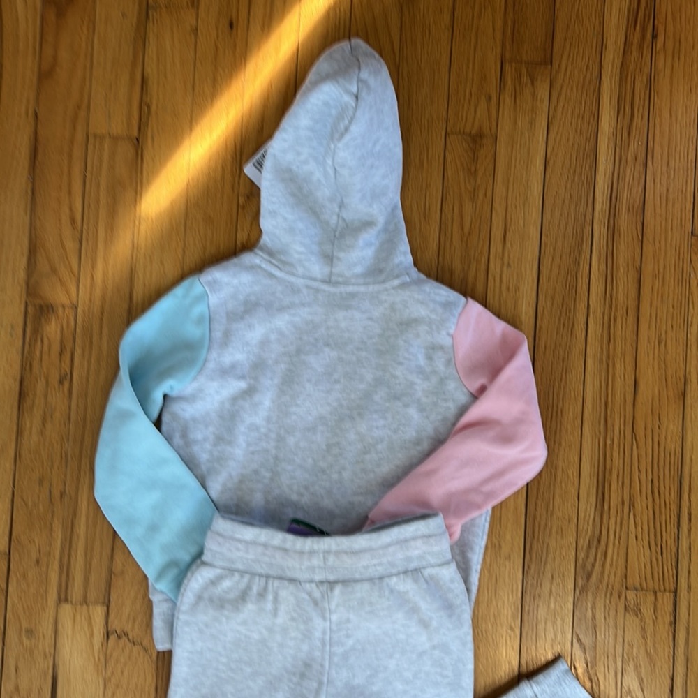 NWT Puma sweatsuit - Picture 6 of 7